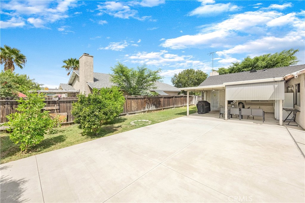 main property photo 26
