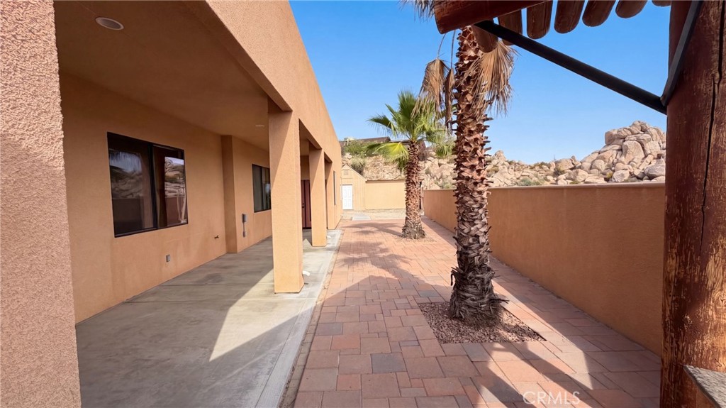 main property photo 35