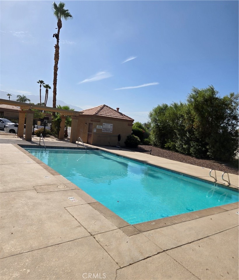 main property photo 11