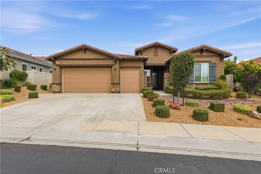 main property photo 1