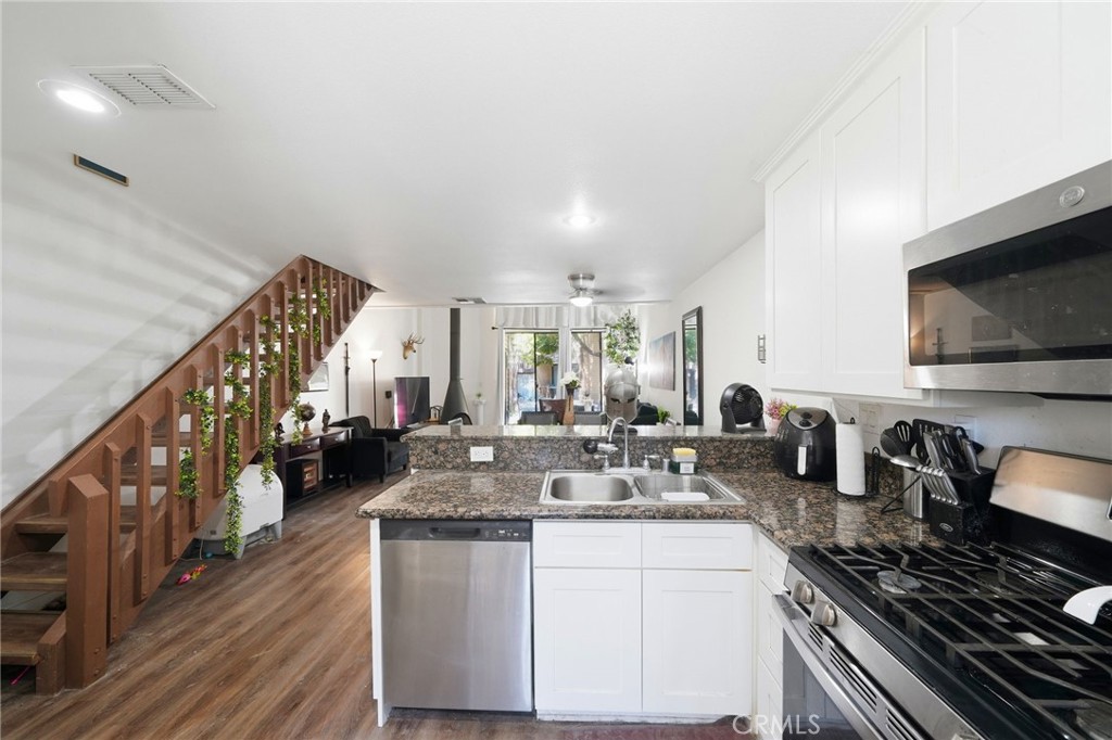 main property photo 60