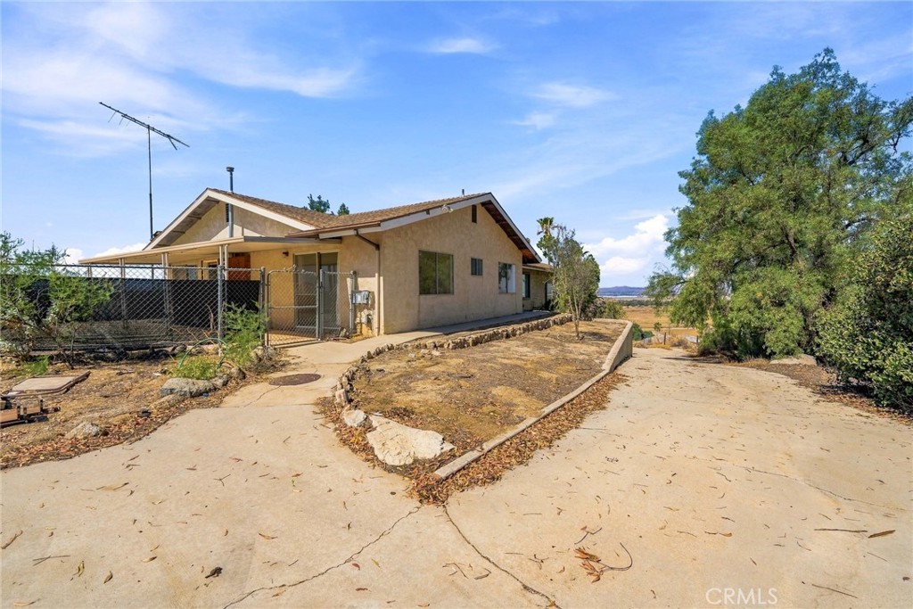 main property photo 65