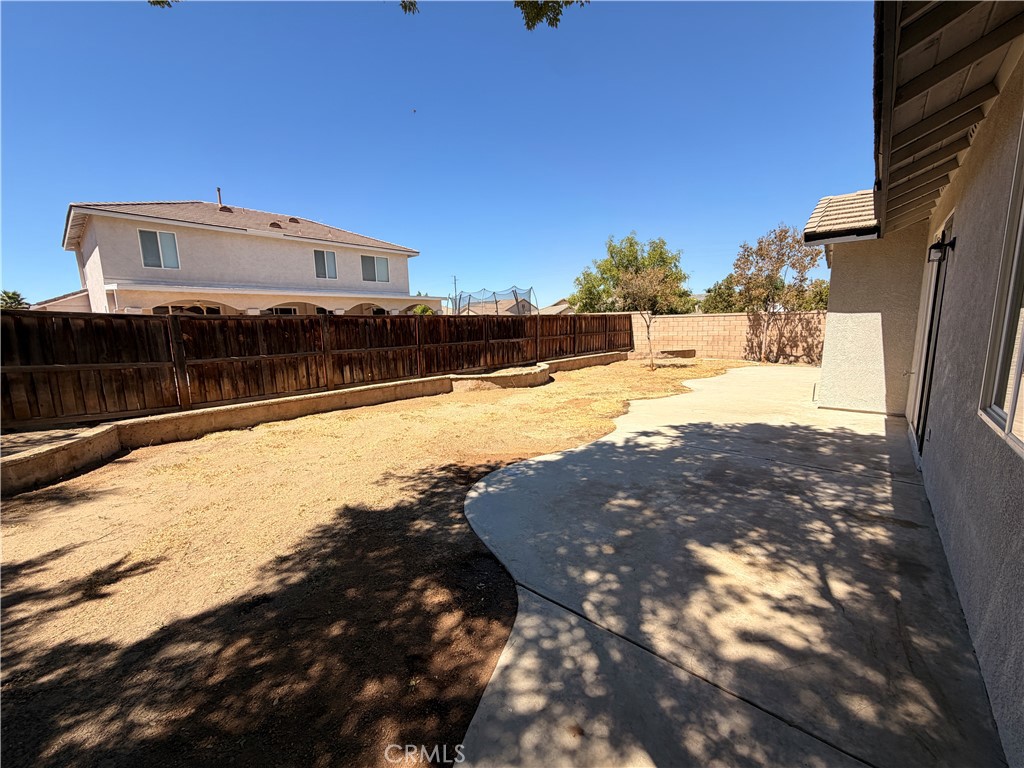 main property photo 15