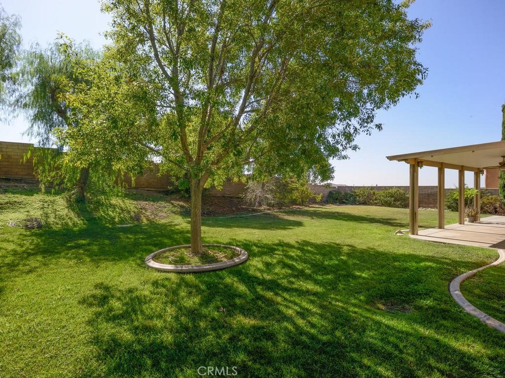main property photo 32