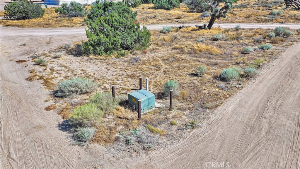 main property photo 9