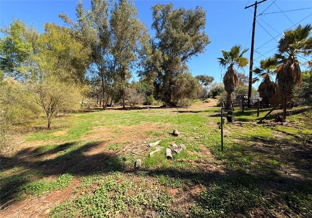 main property photo 9