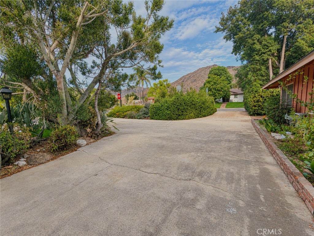 main property photo 47
