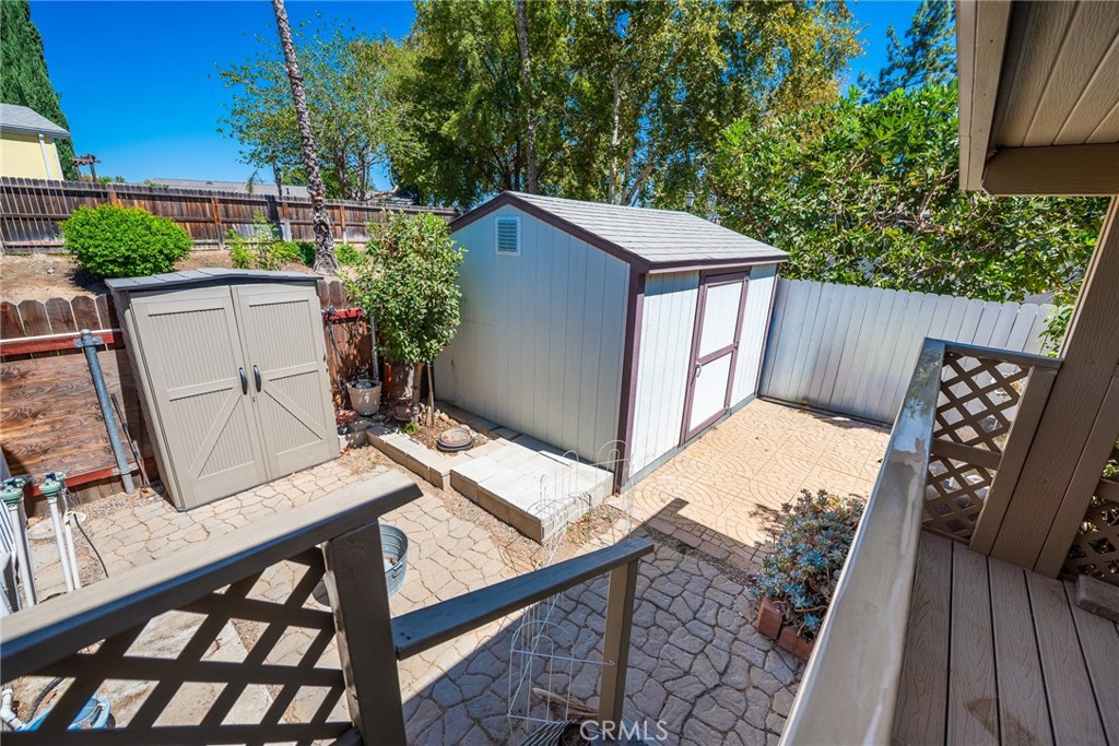 main property photo 27