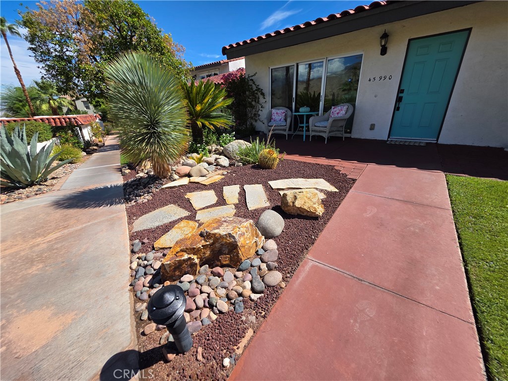 main property photo 7