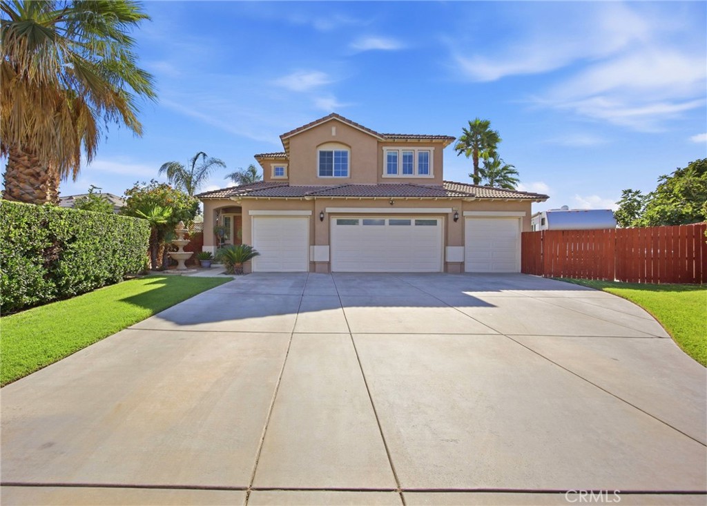 main property photo 5