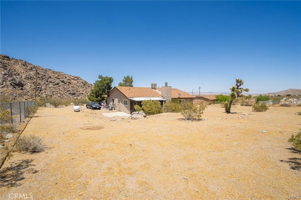 main property photo 17