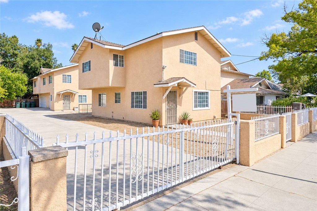 main property photo 1