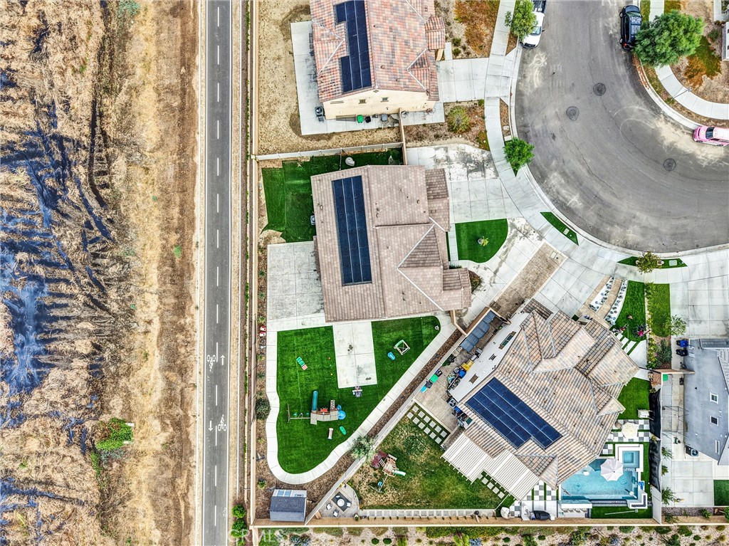 main property photo 47