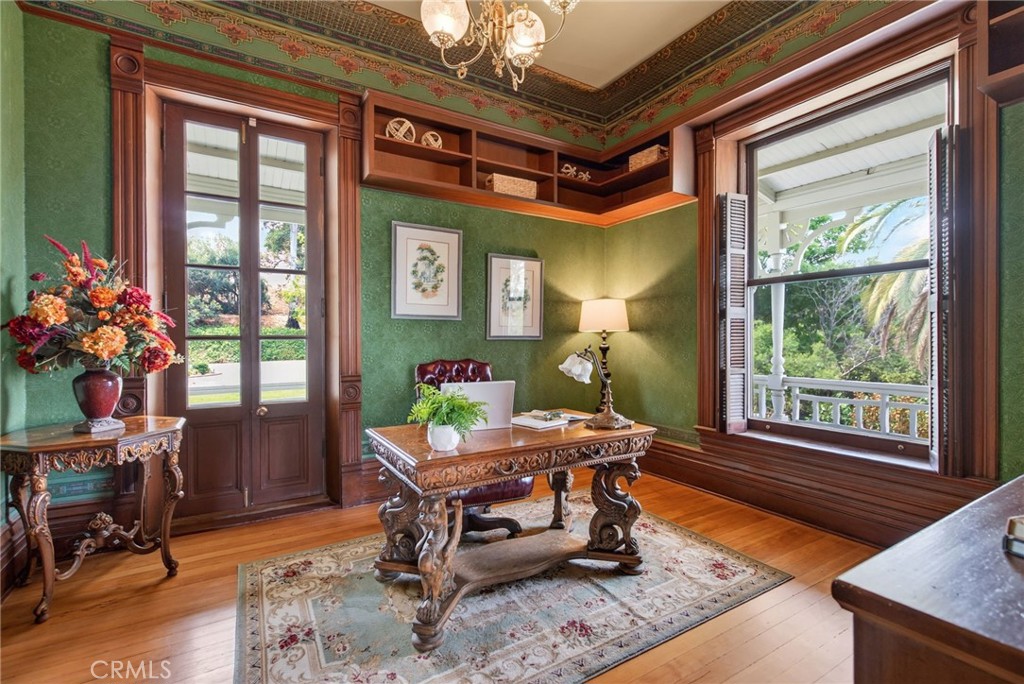 main property photo 11