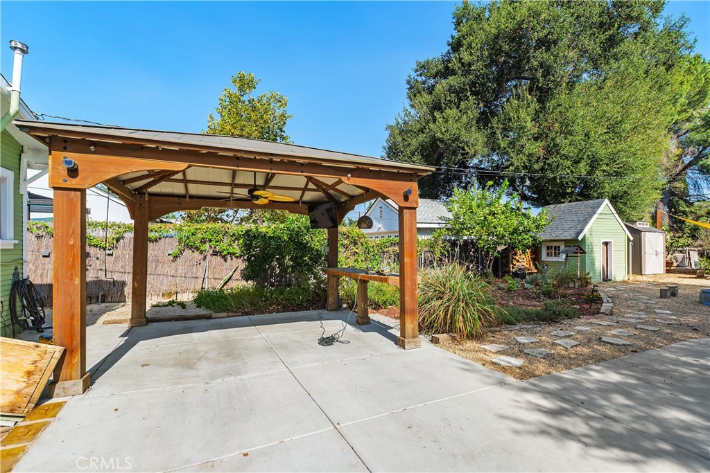 main property photo 26