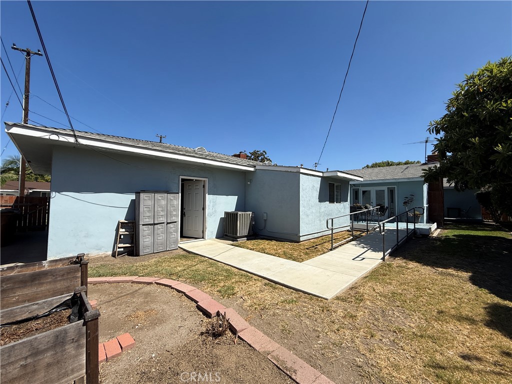 main property photo 15