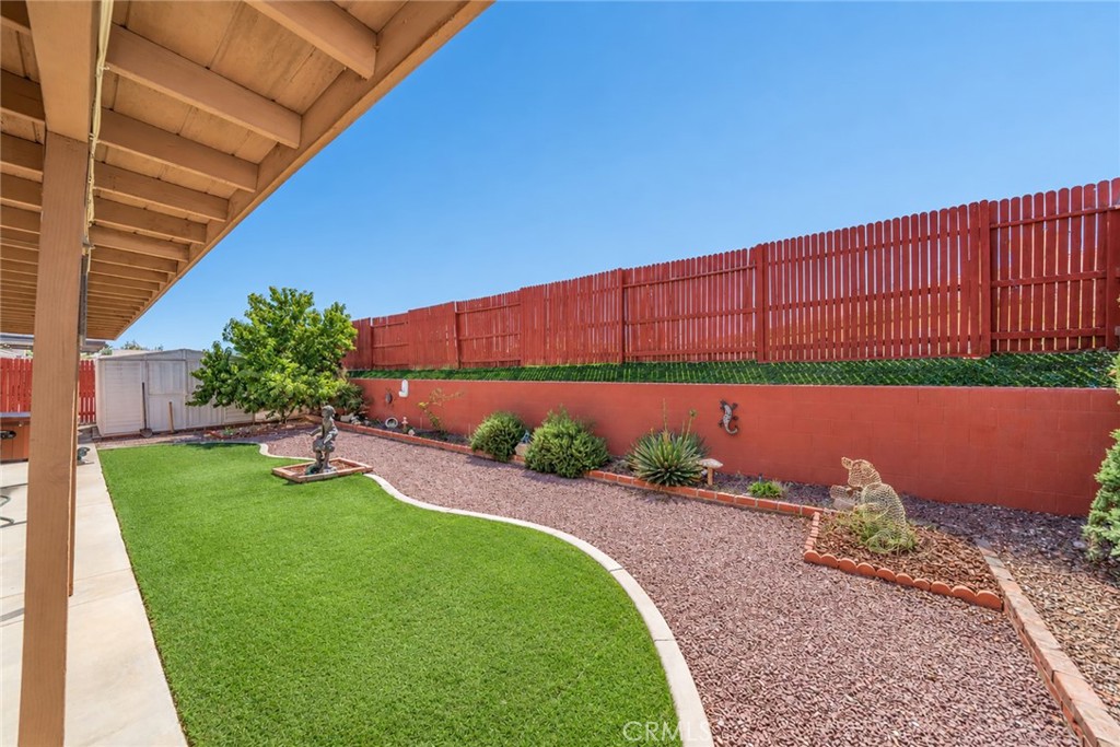main property photo 31