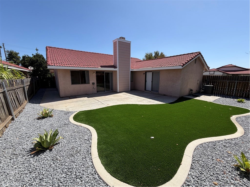 main property photo 15