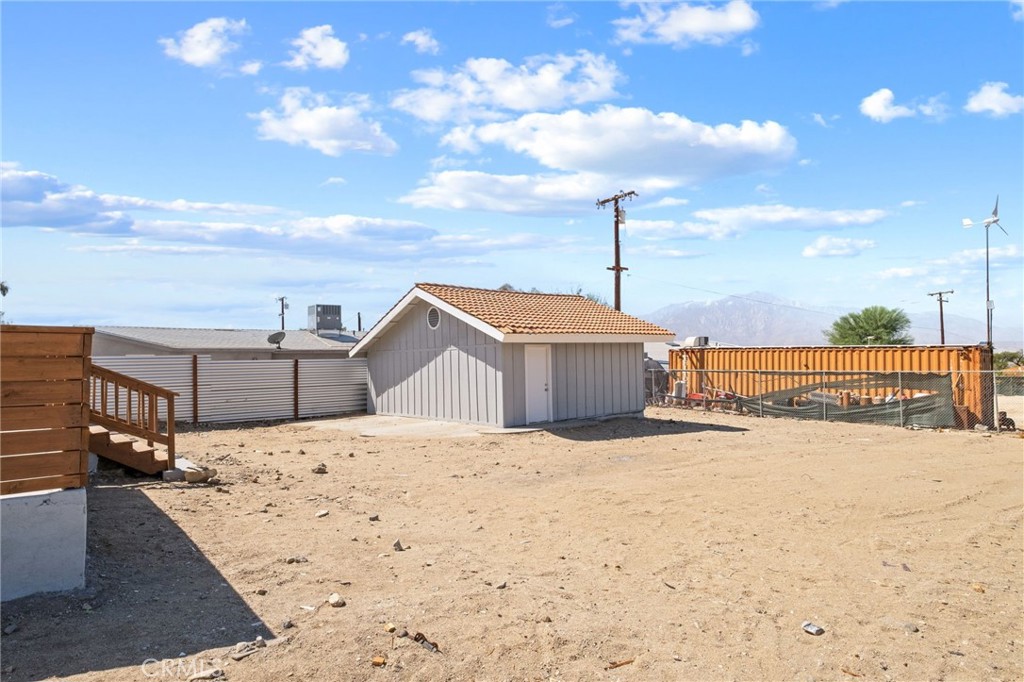 main property photo 30