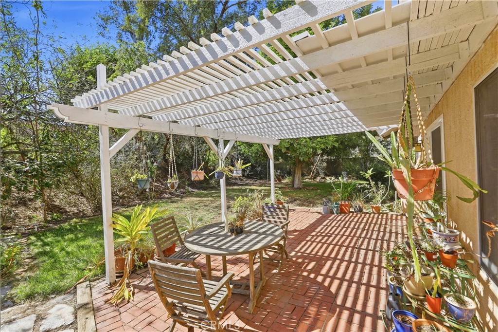 main property photo 50
