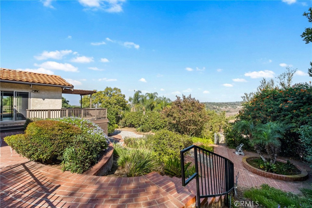 main property photo 70
