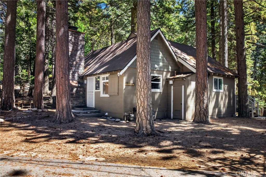 main property photo 0