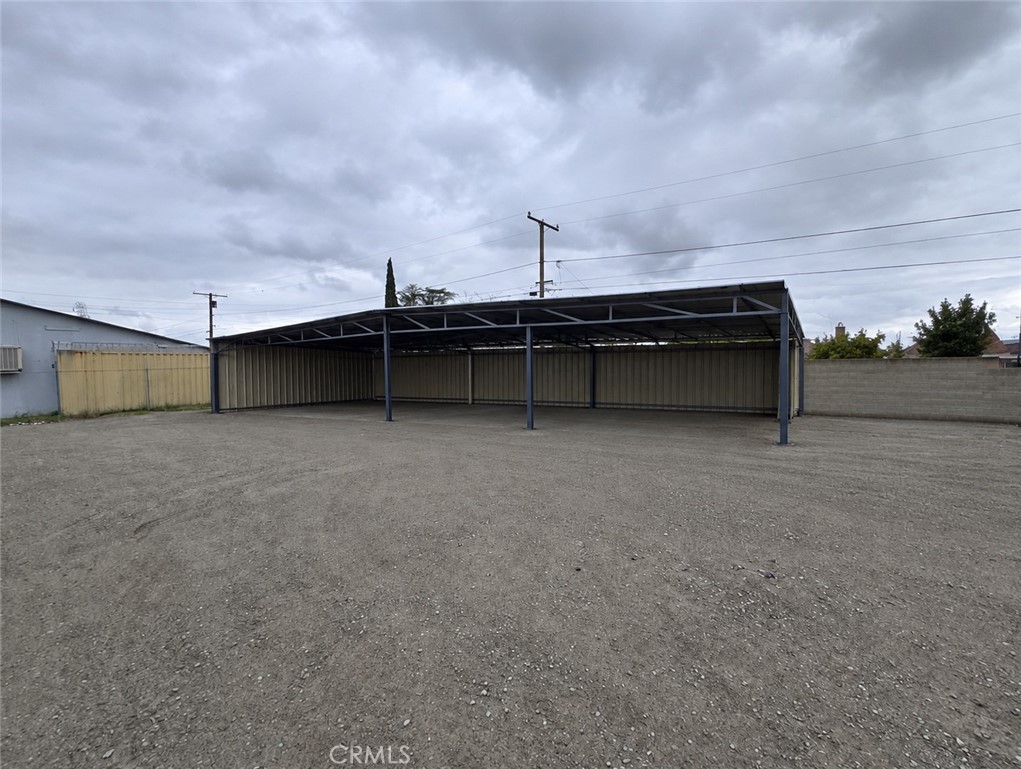 main property photo 15