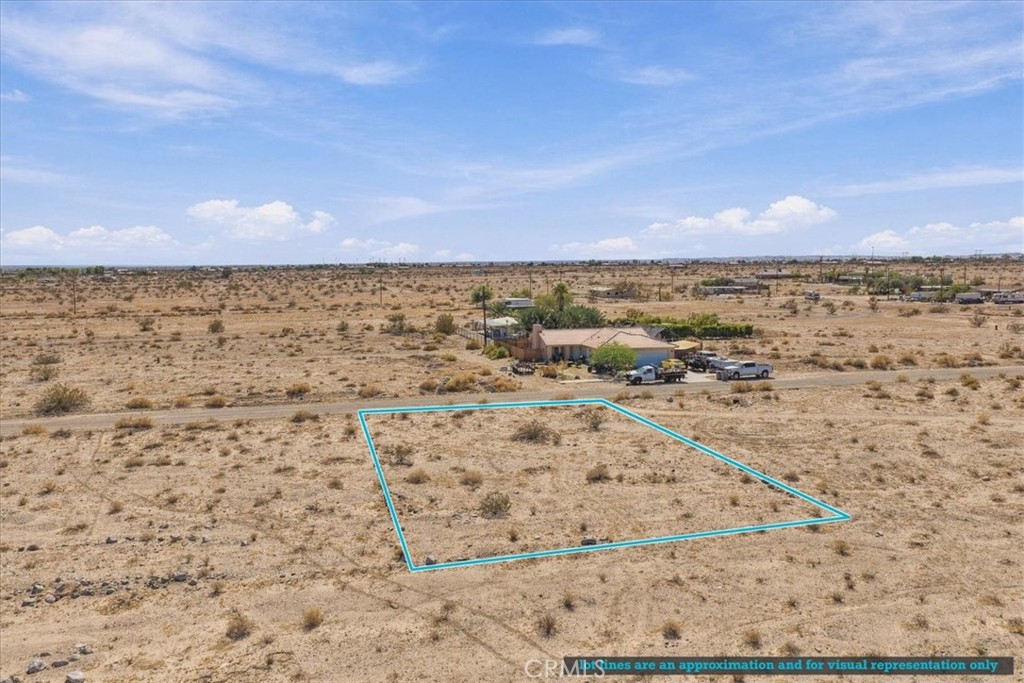 main property photo 11