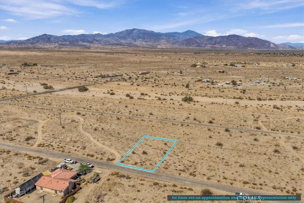 main property photo 29