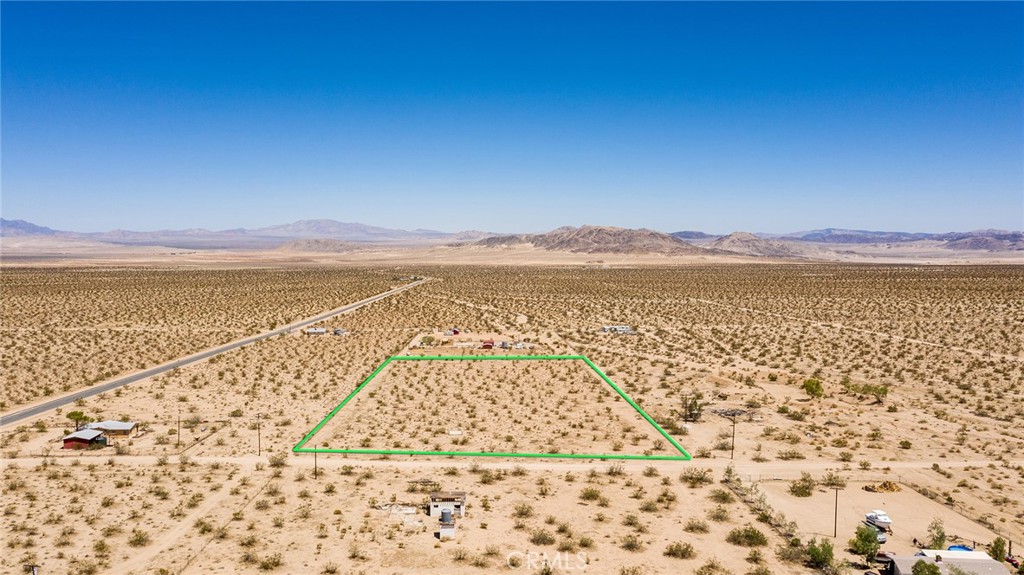 main property photo 7