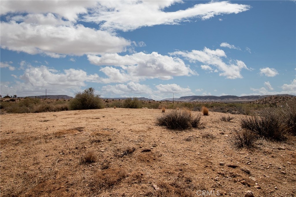 main property photo 8