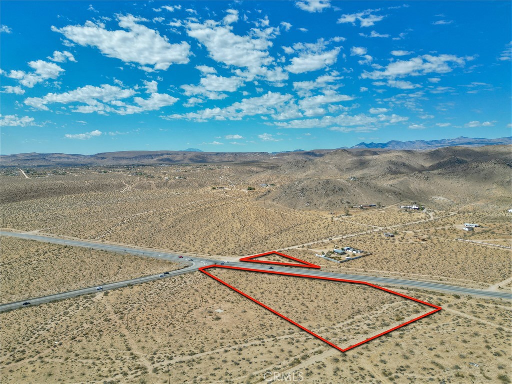 main property photo 8