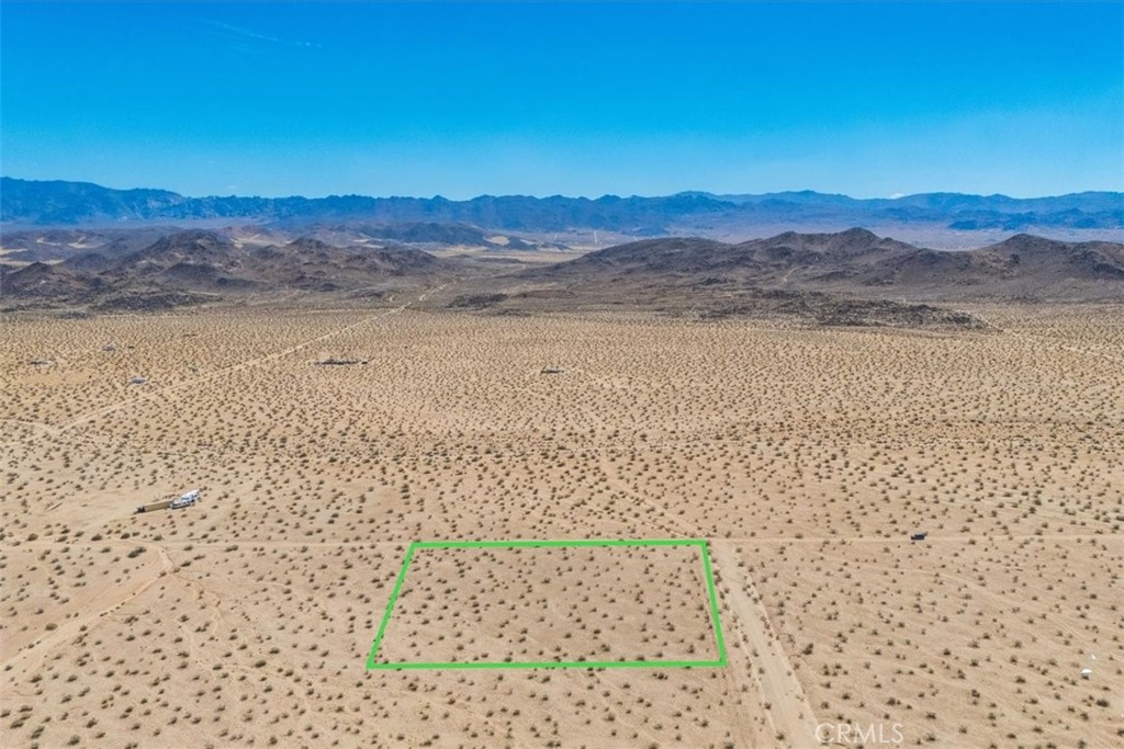 main property photo 10