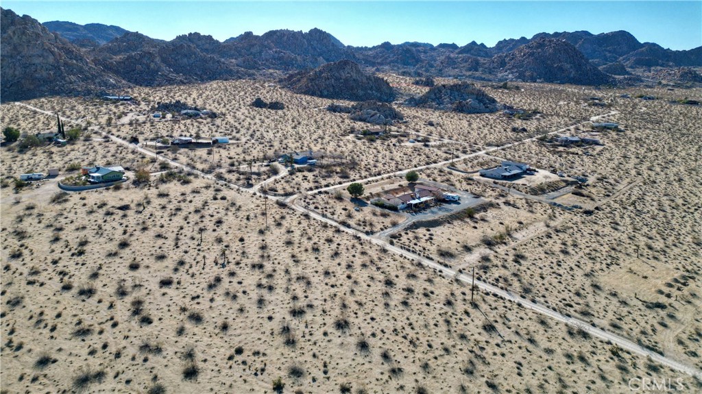 main property photo 7