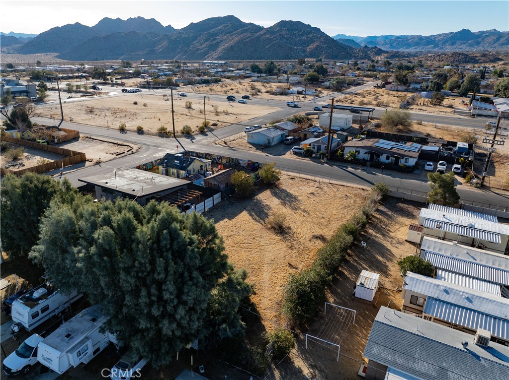 main property photo 12