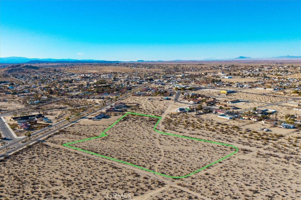 main property photo 20
