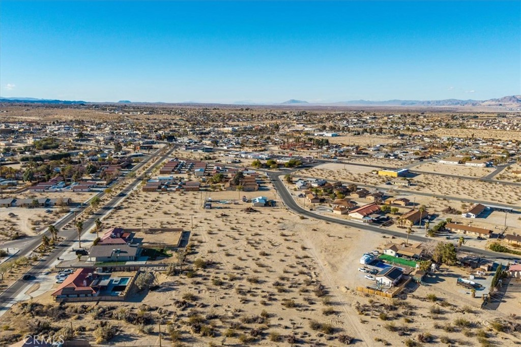 main property photo 3