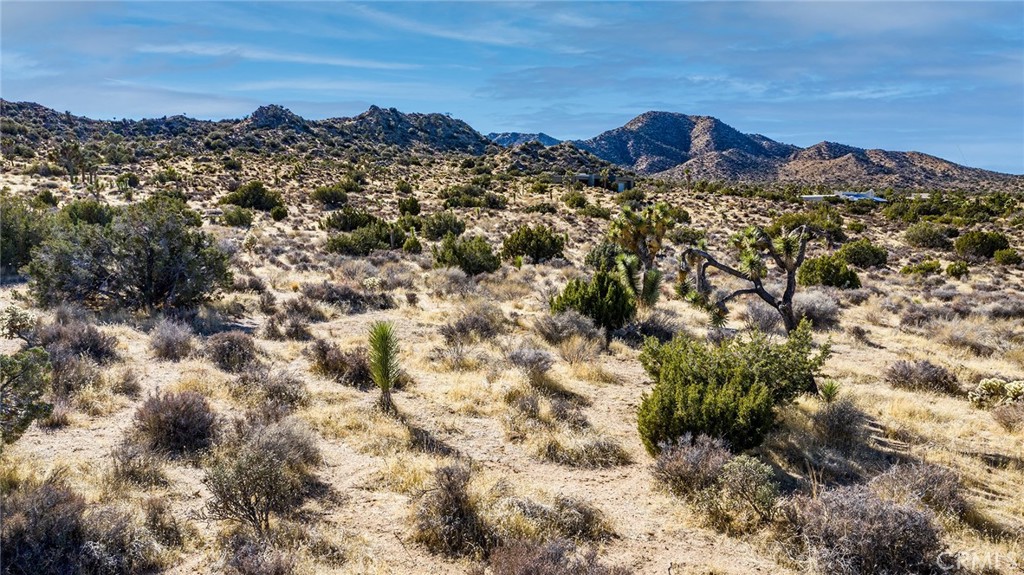 main property photo 12