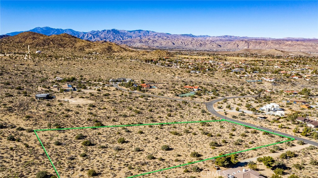 main property photo 17