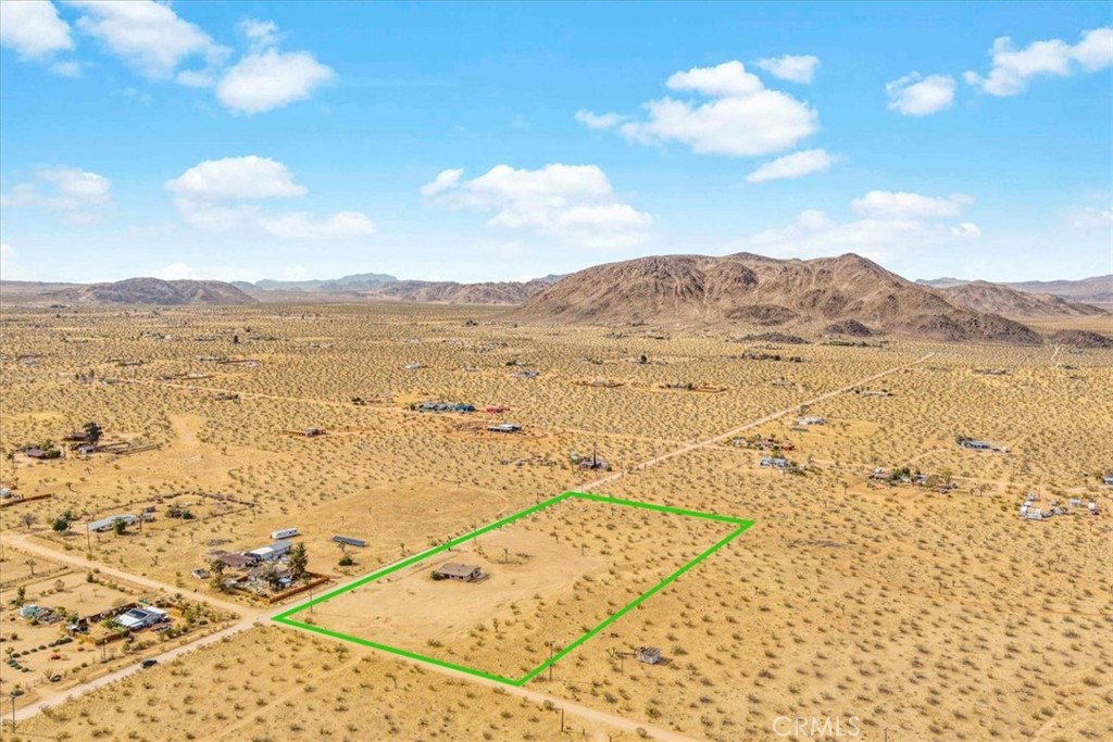 main property photo 14