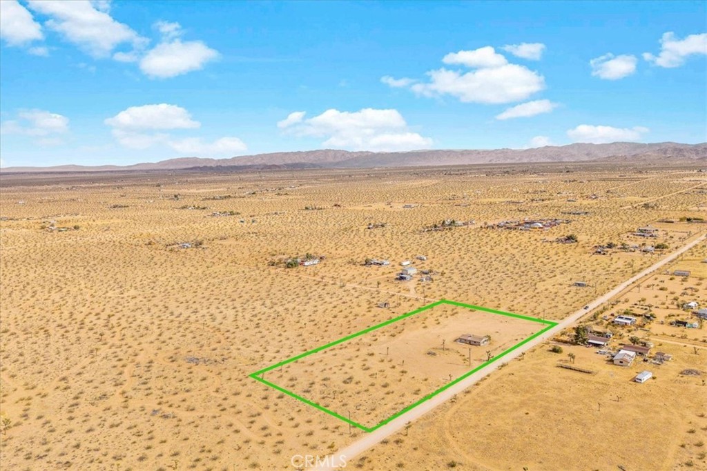 main property photo 18