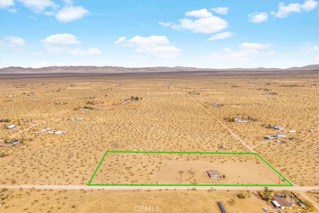 main property photo 19