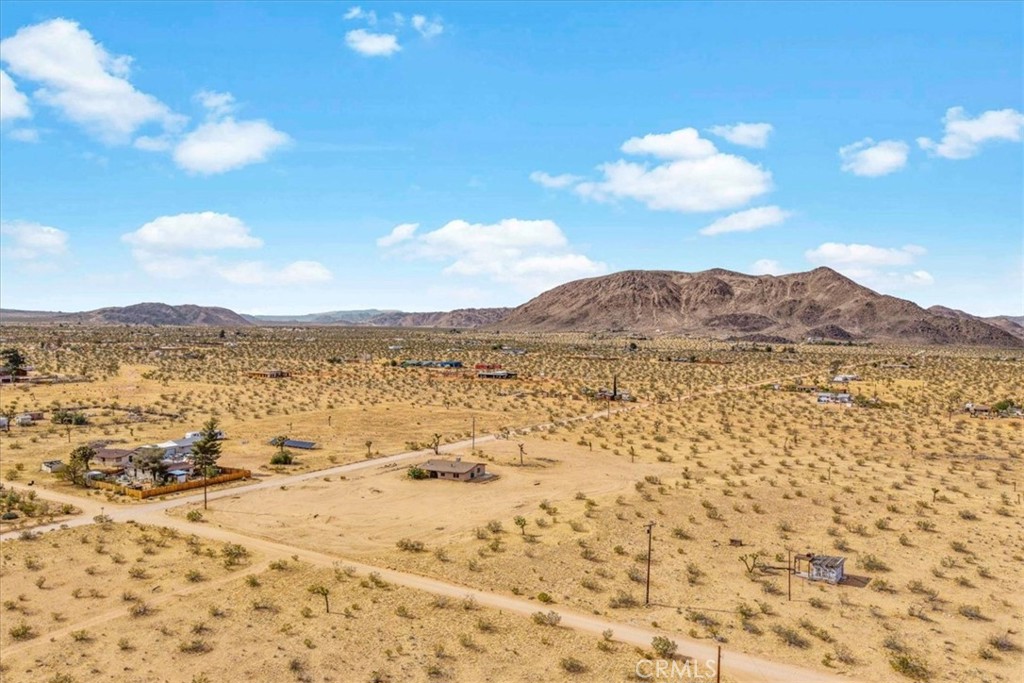 main property photo 24