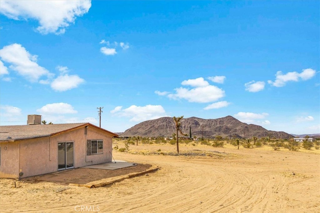 main property photo 29