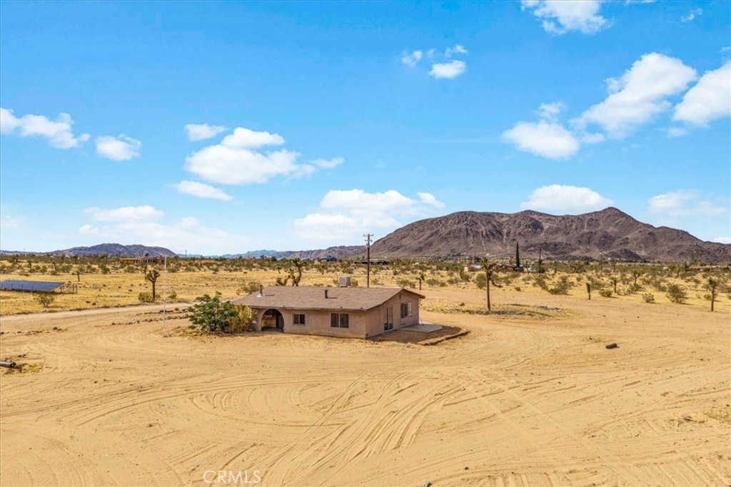 main property photo 30