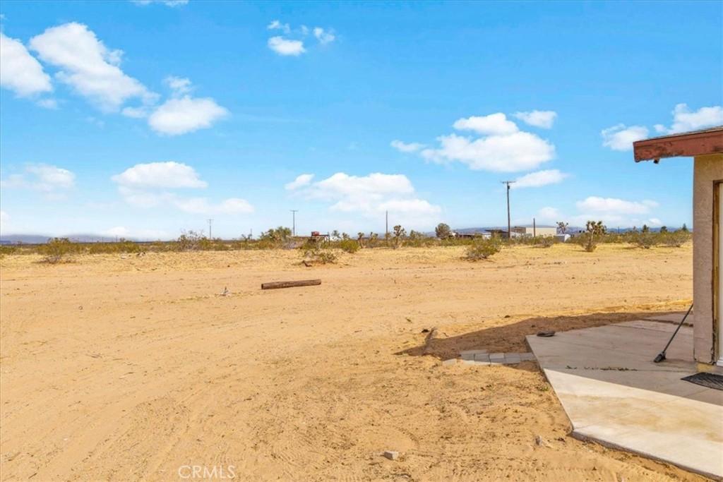main property photo 33