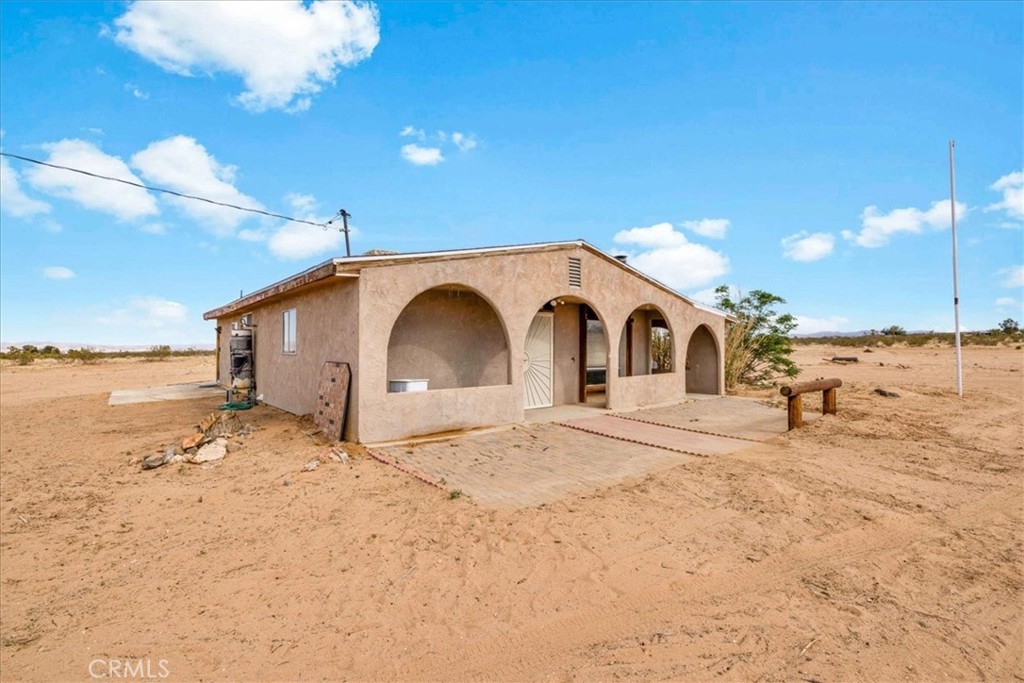 main property photo 36