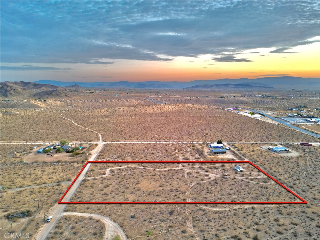 main property photo 16