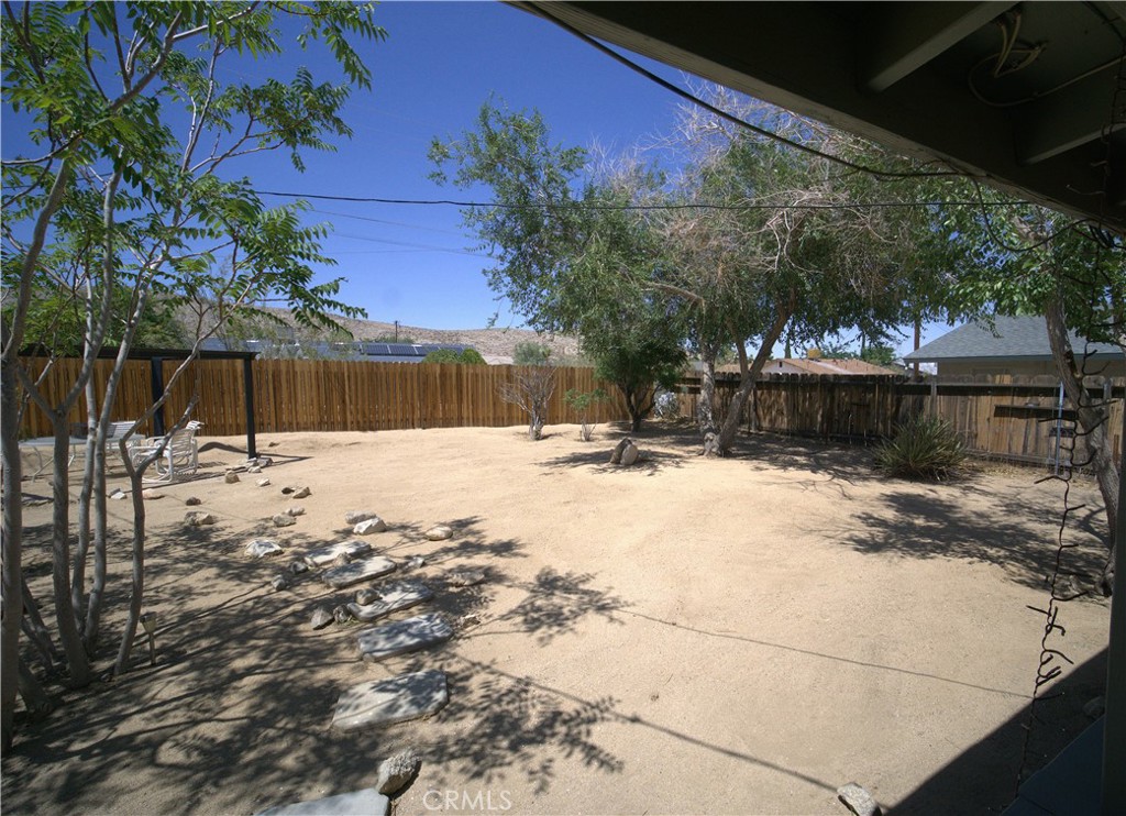 main property photo 29