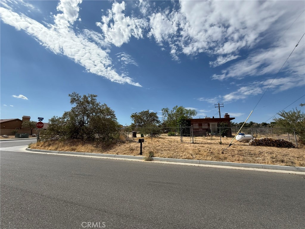 main property photo 50